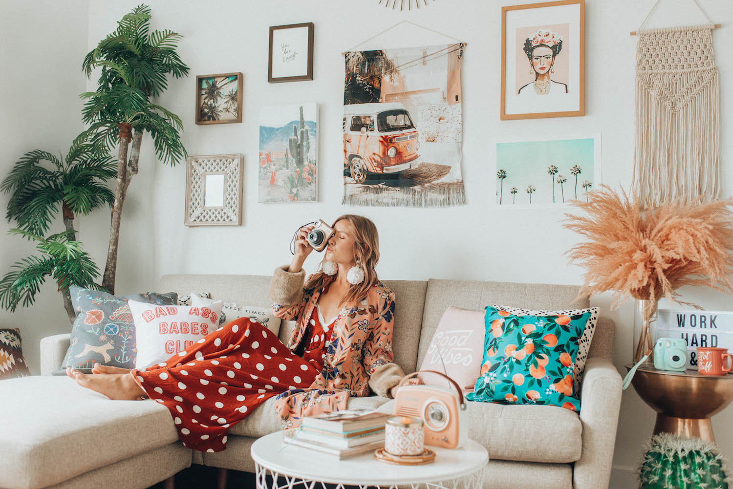 Must-Haves For Your First Apartment - How to Decorate