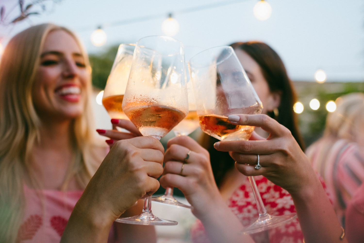 Rosé All Day: 5 Must-Haves for an Epic Summer Cocktail Party - Society6 ...