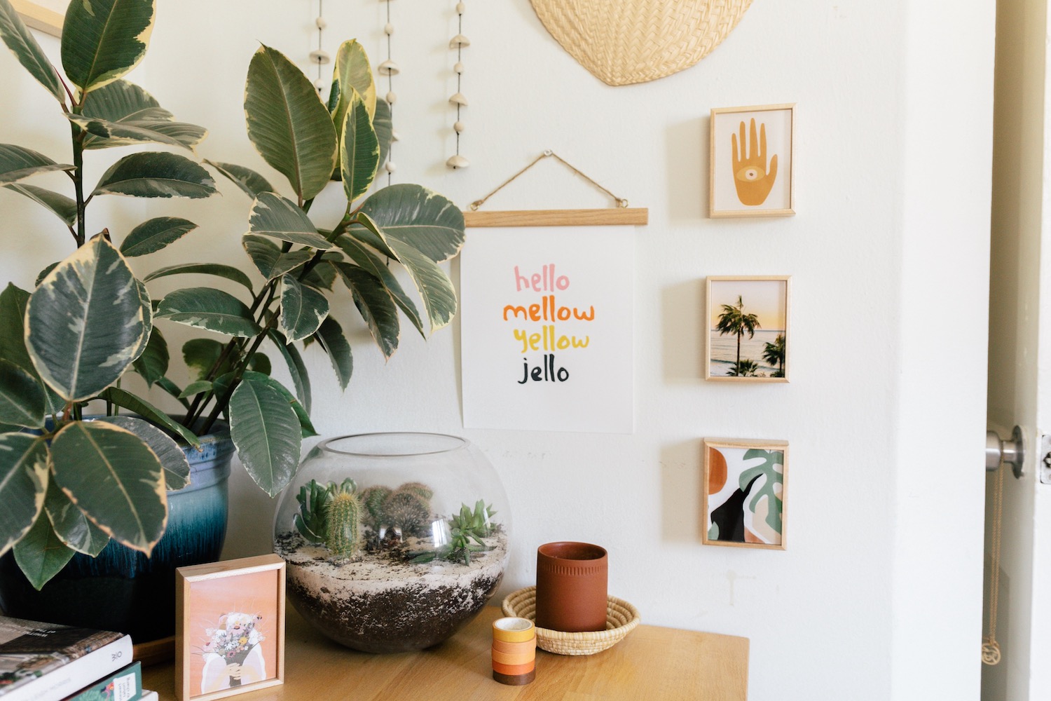 6 Ways to Set Up a Gallery Wall