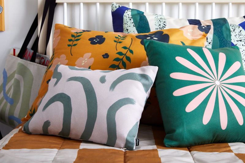 Throw Pillow Sizes: A Guide for 2023