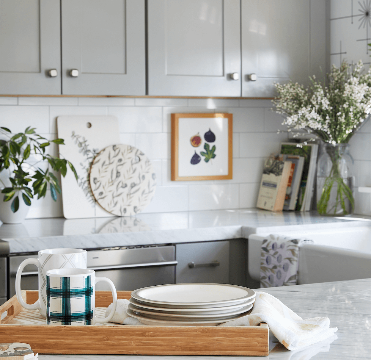 10 Ideas for Decorating a Small Kitchen Society6