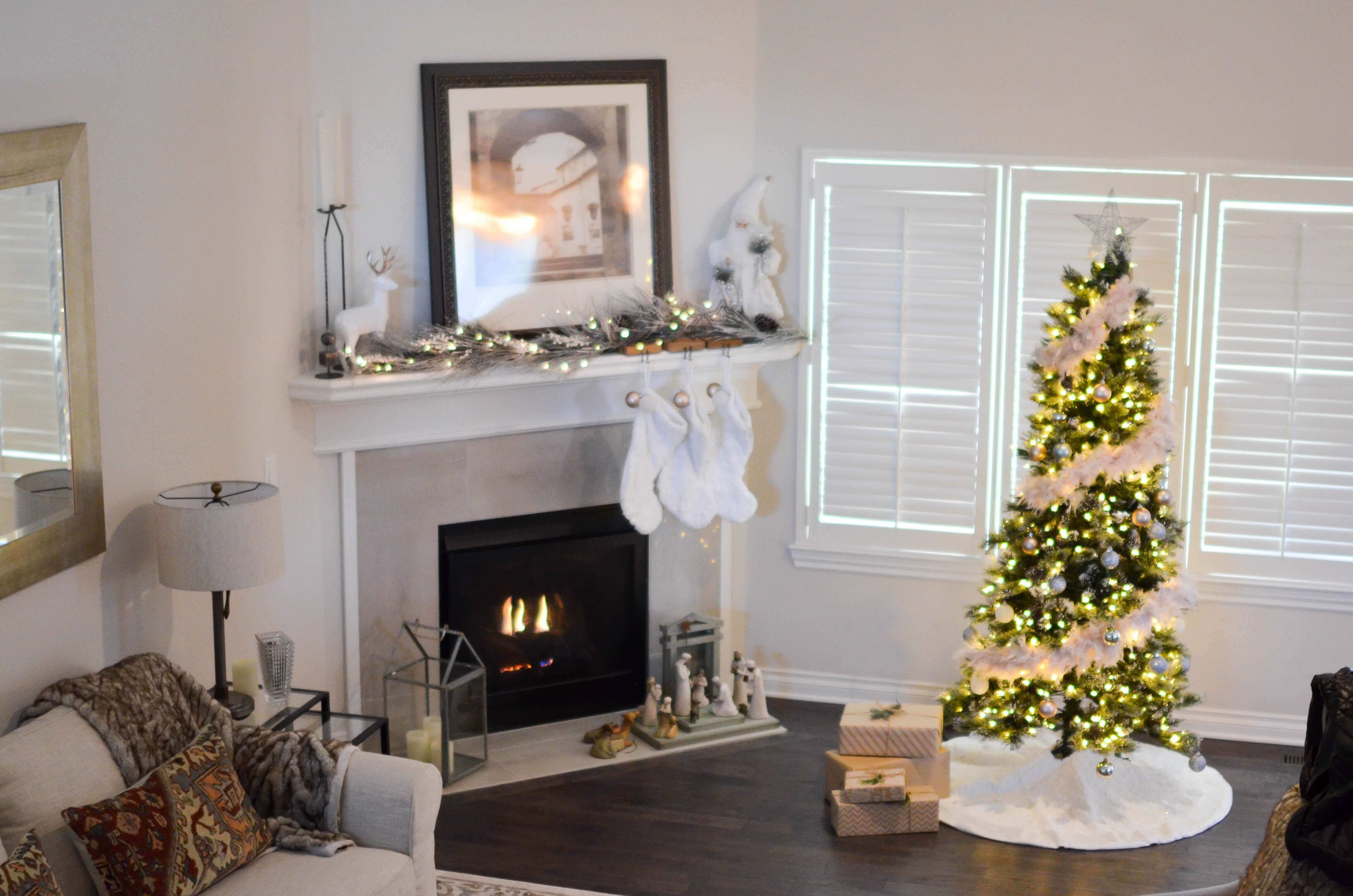 white-christmas-decor