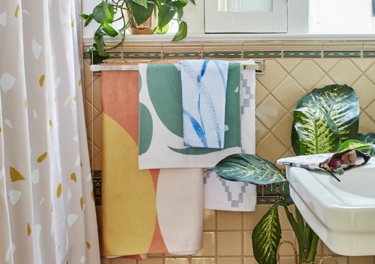 Bath Towel Size Guide [with Chart Included] Society6