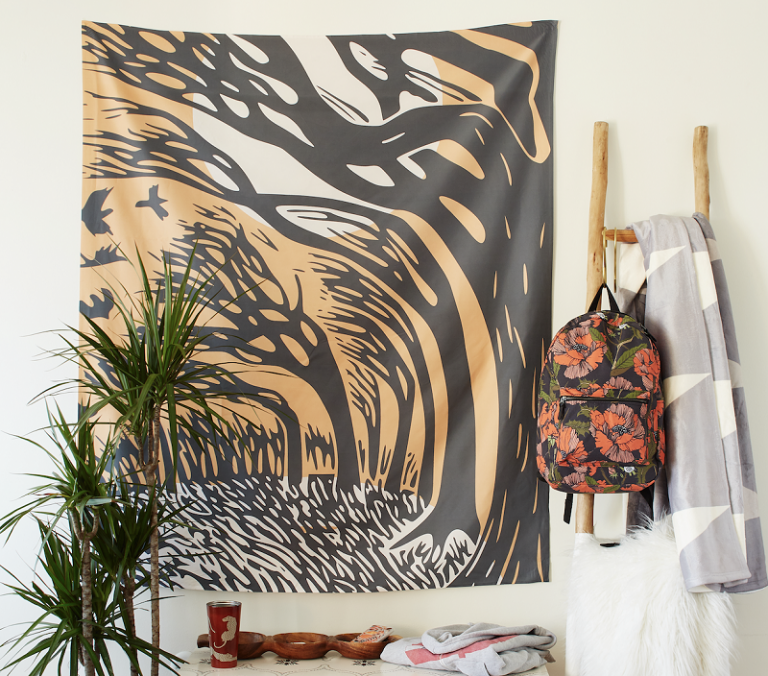 9 Entryway Wall Decor Ideas That Wow at First Sight | Society6